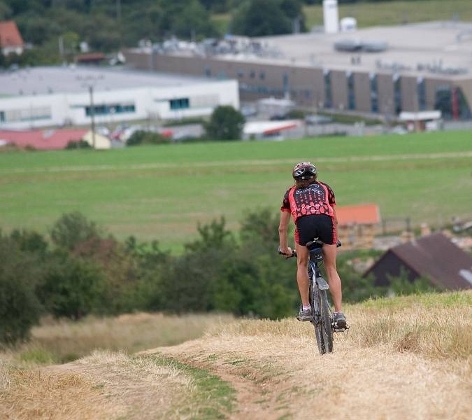 Extrémní cyklistický závod Magorman 2008 se jel jako tradičně v okolí Ráječka. Závodit mohli jednotlivci i družstva.