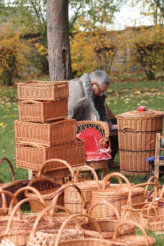 Festival Via Bohemica v zámeckém parku v Blansku.