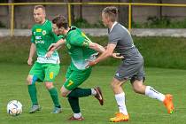 Ráječští fotbalisté (v zeleném) hodlají výrazně vylepšit dvanáctou pozici z minulého ročníku.