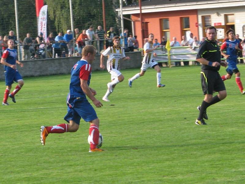 Fotbalisté Blanska  porazili Kuřim 2:1 a jsou v čele krajského přeboru.