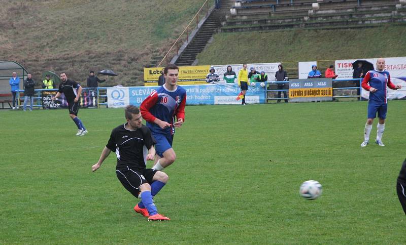 Fotbalisté Blanska porazili Kozlovice 2:0.