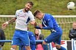 I sedmé utkání na domácím trávníku fotbalisté Blanska (bílé dresy) vyhráli. Ve 12. kole Moravskoslezské ligy porazili MFK Frýdek-Místek 1:0.