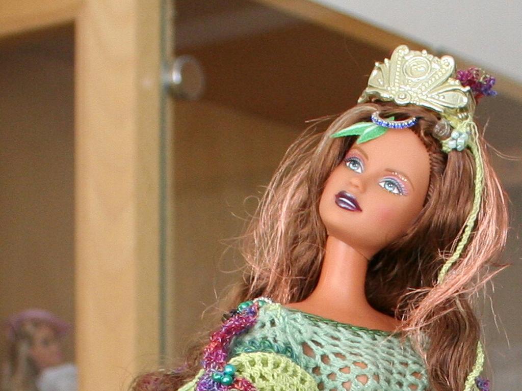 Panenka Barbie slaví padesátku v knihovně - Hradecký deník