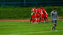 Blanenští fotbalisté (v červeném) zdolali Chrudim 4:1.