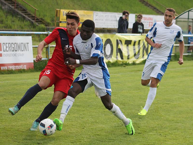 V utkání 26. kola Moravskoslezské fotbalové ligy (MSFL) Blansko rozdrtilo Viktorii Otrokovice 4:0.