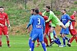 Blanenští fotbalisté (v červeném) remizovali na domácím hřišti s Otrokovicemi 1:1.