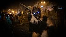 V Boskovicích krampusáci naháněli hrůzu. Za maskami se skrývali také členové hasičského sboru Mazurie.