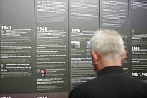 Tábor Hodonín u Kunštátu průsečík tragických událostí 1940-1950 je název stálé expozice v památníku holocaustu Romů v Hodoníně u Kunštátu