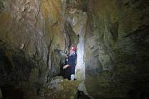 Jeskyňáří v Býčí skále objevili sto metrů dlouhou chodbu. Pojmenovali ji Kočárová.