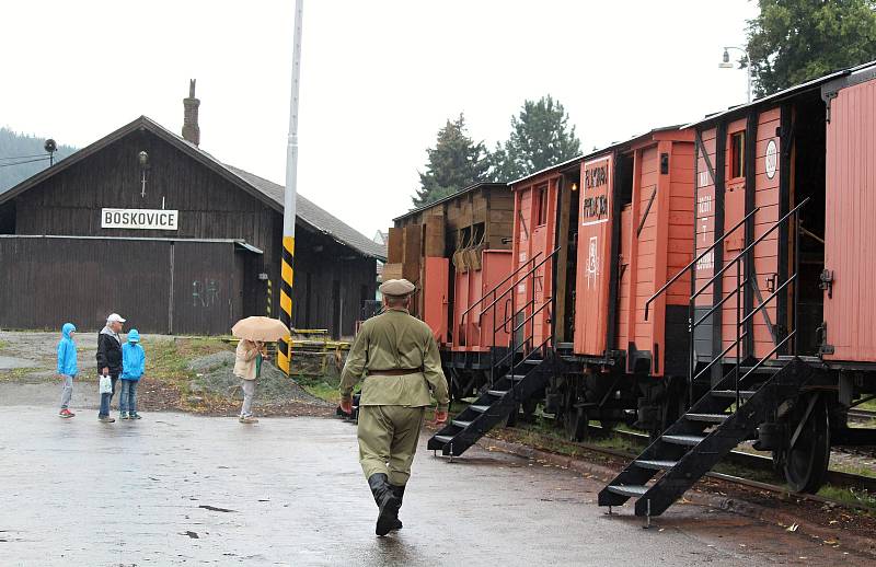 V Boskovicích stojí Legiovlak, putovní výstava o českých a slovenských legionářích, kteří v první světové válce bojovali v Rusku.