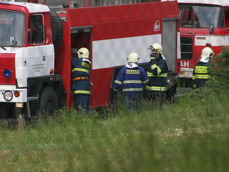 Taktické cvičení hasičů u nemocnice Blansko