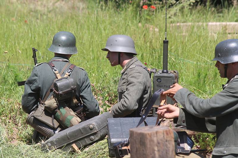 Klub vojenské historie Markland ve Skalici nad Svitavou uspořádal rekonstrukci bitvy mezi Rudou armádou a německými vojáky.