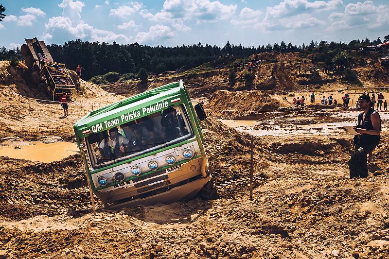 Kunštátský lom hostil úvodní závod trucktrialové sezony.