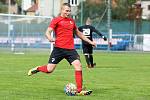 Fotbalisté Boskovic (v červeném) si na podzim doma smlsli i na líšeňském lídrovi, kterého porazili 4:0, a přezimují na druhé příčce.