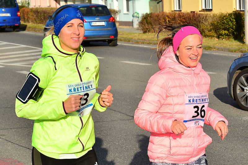 Desítky běžců vyrazily první listopadovou sobotu na trať 34. ročníku Běhu kolem Křetínky.