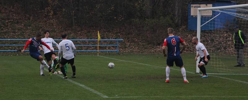 Fotbalisté Blanska se rozloučili s domácími diváky výhrou nad Žďárem nad Sázavou 3:0.