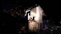 Výbuch dům v Olešnici úplně zničil. Statik tam zakázal vstup.