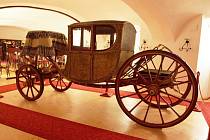 Kočár z Lysic bude do října k vidění na Pražském hradě. 