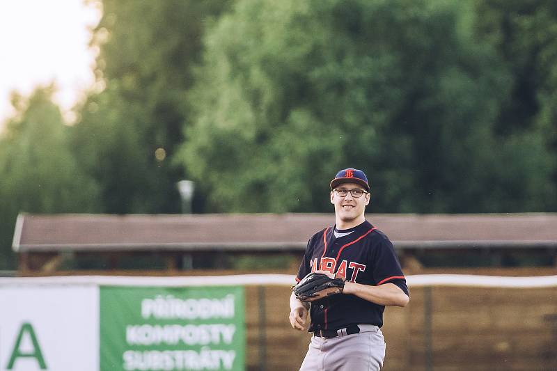 Baseball - nadstavba o extraligu: Olympia Blansko (v bílém) - SaBaT Praha (v černém) 1:2 - 31. července