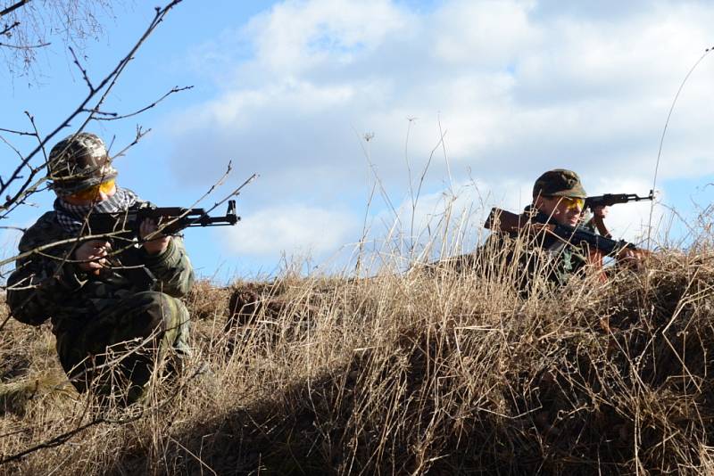 V sobotu se v airsoftovém areálu v Letovicích sešla asi čtyřicítka příznivců této hry.