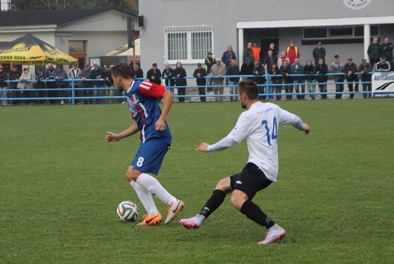 Fotbalisté Blanska se rozloučili s domácími diváky výhrou nad Žďárem nad Sázavou 3:0.