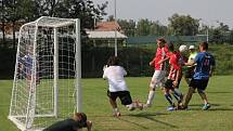 Futsalový turnaj na trávě Carpe Diem Cup vyhrál tým FPO Blansko.