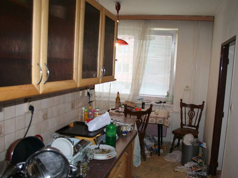 Při sedmi domovních prohlídkách policisté objevili dvě varny tvrdých drog   Zdroj: Policie ČR