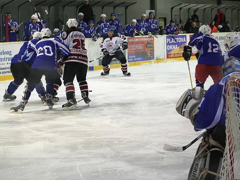 Hokejisté Minervy Boskovice si v prvním zápase semifinále play off krajské ligy poradili s Kometou Úvoz.