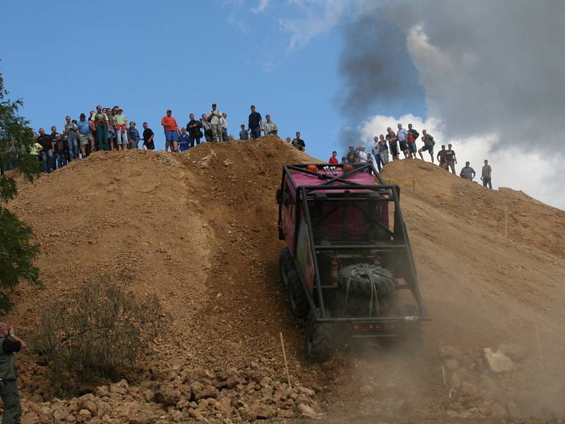 Mistrovství České republiky v truck trialu.