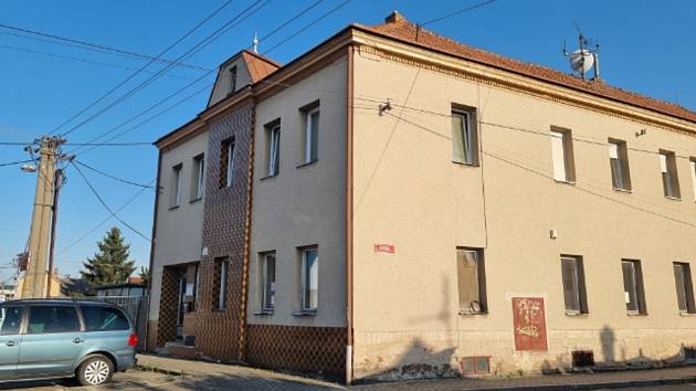 V domě v ulici Náves, kde dříve sídlila Obecní knihovna, vybudují Vranovičtí nové zdravotní středisko.