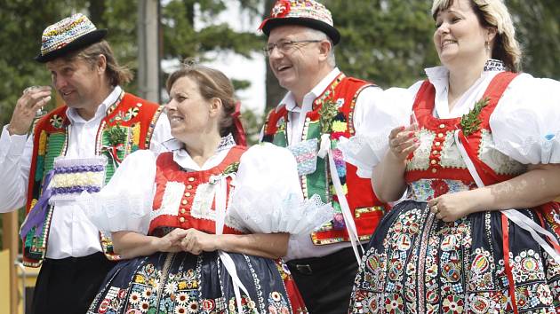 Při příležitosti oslav 805 let od založení obce Velké Hostěrádky uspořádali sjezd rodáků.
