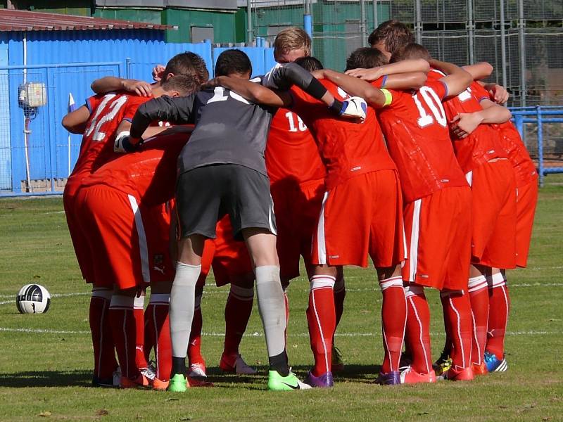 Reprezentační devatenáctka v prvním ze dvou přípravných zápasů s Makedonií vyhrála v Břeclavi 1:0.