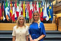 Rodačka z Pavlovic přibližuje na sítích každodenní život v Evropském parlamentu