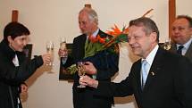Lichtenštejnský dům v Břeclavi otevřel v pátek patnáctého května člen knížecí rodiny z Vaduzu – princ Wolfgang z Liechtensteinu.