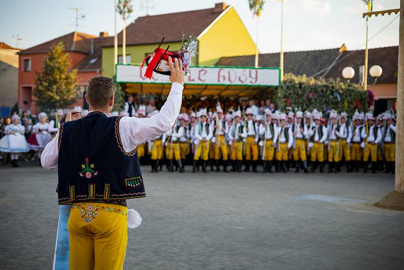 Ohlédnutí za hody ve Velkých Bílovicích.