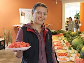 Na výstavě melounů ve vestibulu Zahradnické fakulty Mendelovy univerzity v Lednici ochutnávali návštěvníci zhruba z dvou set druhů této zeleniny.