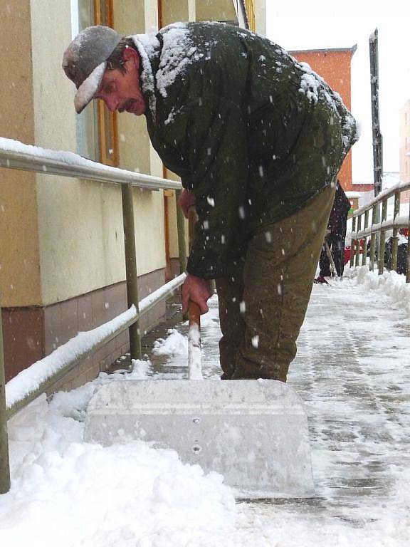 Břeclavsko zasypal sníh.