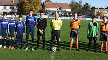 Starší žáci Lednice (v oranžovém) podlehli 0:1 Břeclavi.