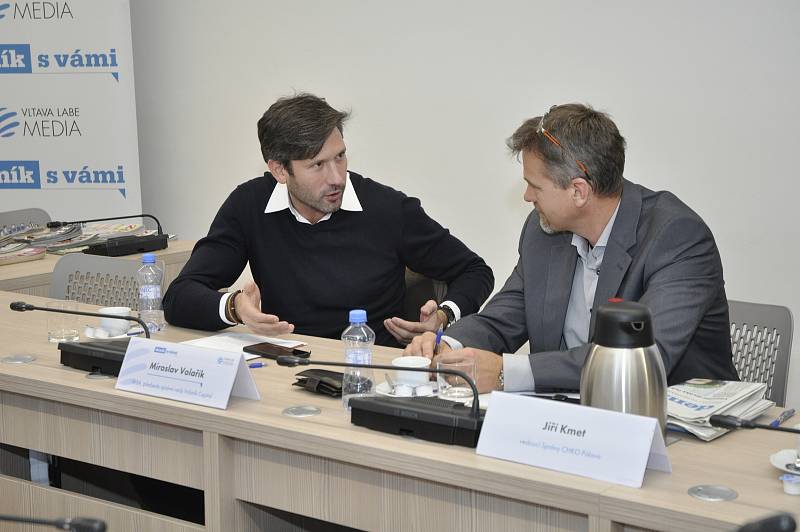 Zleva: Miroslav Volařík, předseda správní rady Volarik Capital, Jiří Kmet, vedoucí Správy CHKO Pálava