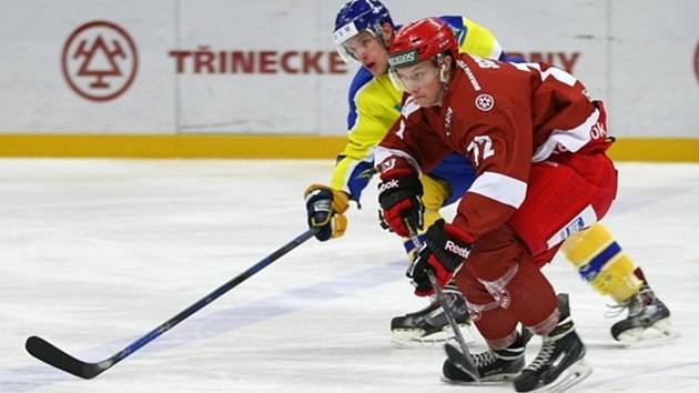 Břeclavští hokejisté si z ledu favorita přivezli vysokou porážku 2:7.