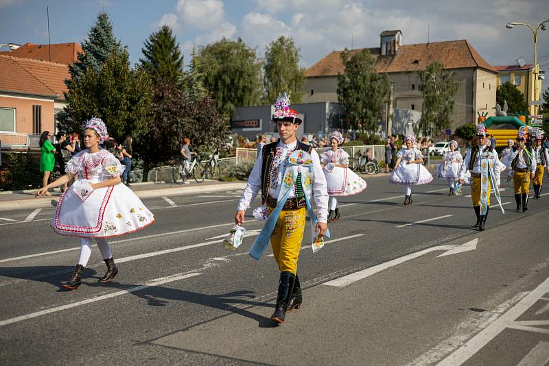 Ohlédnutí za hody ve Velkých Bílovicích.