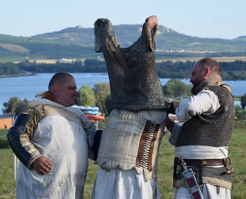 Hradisko u Mušova na Brněnsku hostilo první ročník Římsko-barbarského festivalu Germania subacta