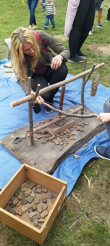 Atraktivní expozice Archeoparku Pavlov nabízí díky moderním audiovizuálním technologiím možnost putovat do pravěku všem generacím návštěvníků.