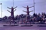 CVIČENÍ V LANŽHOTĚ. V roce 1965 předcházelo III. celostátní spartakiádě také cvičení na stadionu v Lanžhotě.