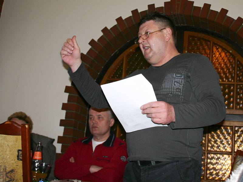 Setkání břeclavské Strany zelených, kde se členové dohodli, že ji po bezmála tříleté existenci zruší.