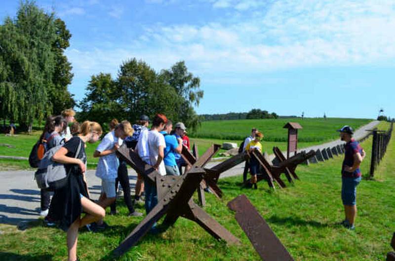 Přírodní parky Dolního Rakouska poznávali studenti hustopečského gymnázia.