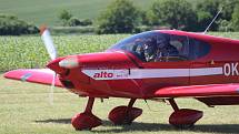 Letiště v Bořeticích patřilo o poslední květnové sobotě soutěži pilotů a navigátorů velmi lehkých letadel.