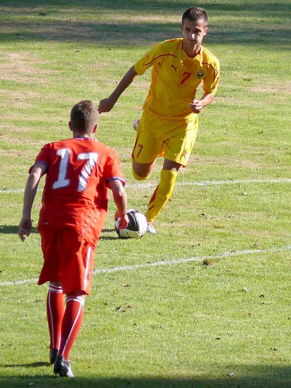 Reprezentační devatenáctka v prvním ze dvou přípravných zápasů s Makedonií vyhrála v Břeclavi 1:0.