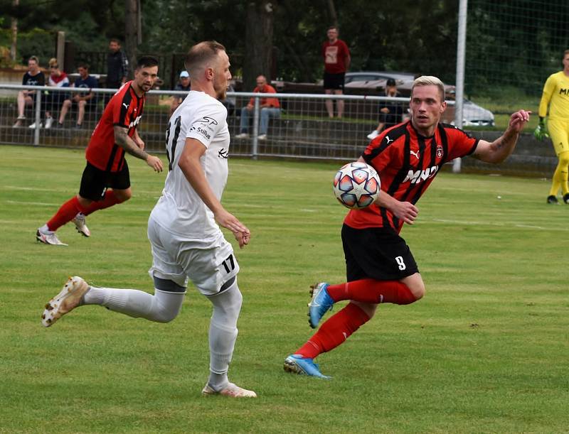 Fotbalisté Lanžhota v úvodním duelu Divize D podlehli Hodonínu 0:1.