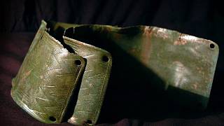 Šperky doby bronzové: jehlice, spony i čelenky - Břeclavský deník